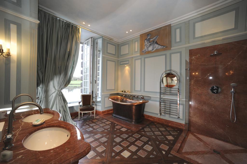 Chateau De Canisy Luaran gambar